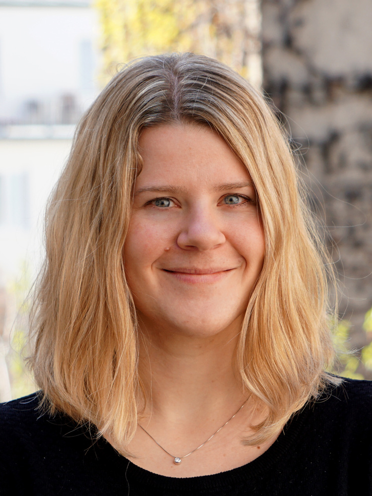 Dr. Alexandra Stauffer